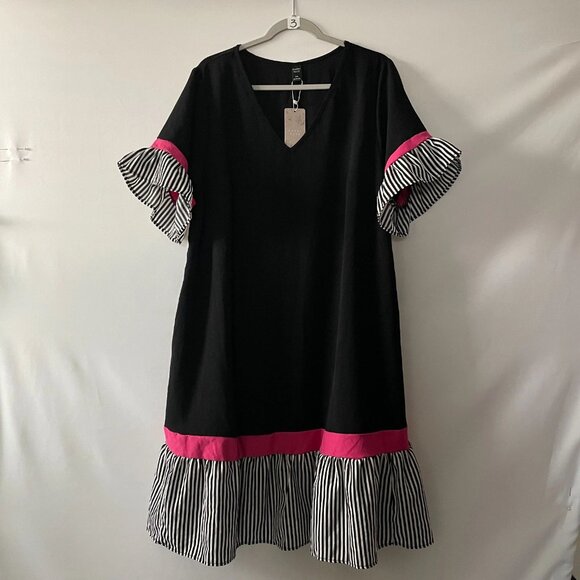 Emery Rose Dresses & Skirts - NWT Emery Rose Womens Black Contrast Striped Flounce Sleeve Smock Dress Size 2XL